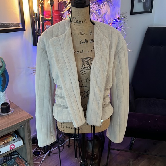 CF Goldman Faux Fur Jacket - Picture 2 of 13